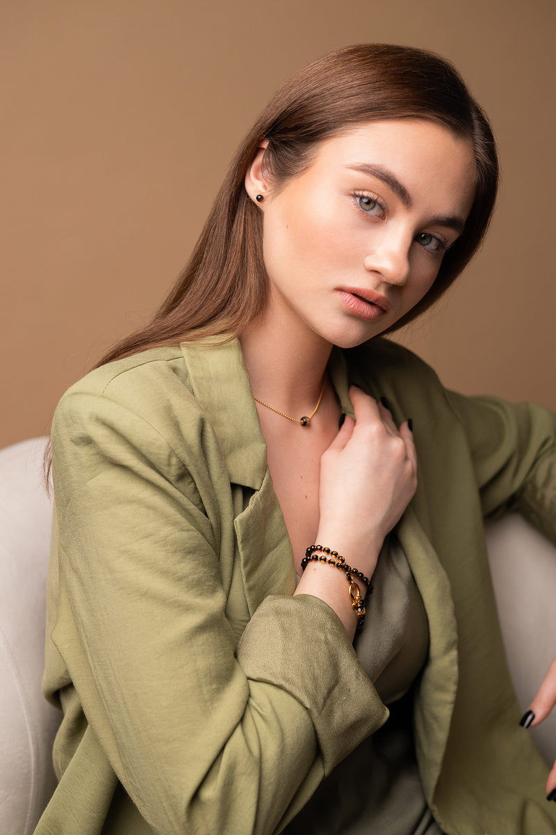 REVIELLA SOLENNE NECKLACE